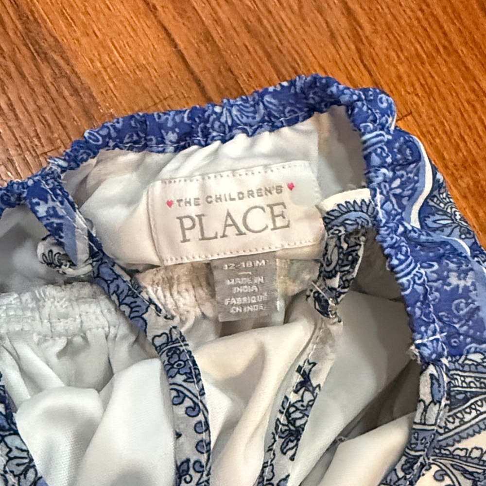 The Children's Place mommy and me matching Blue and White Paisley Dresses set - Picture 4 of 5